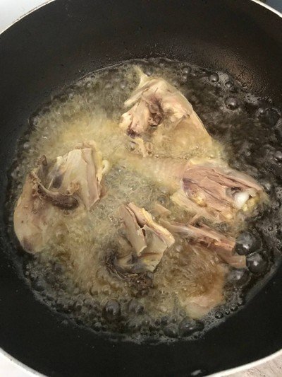 วิธีทำ ไก่ทอดเกลือ น้ำจิ้มแซบ สไตล์ไก่หุบบอน 
